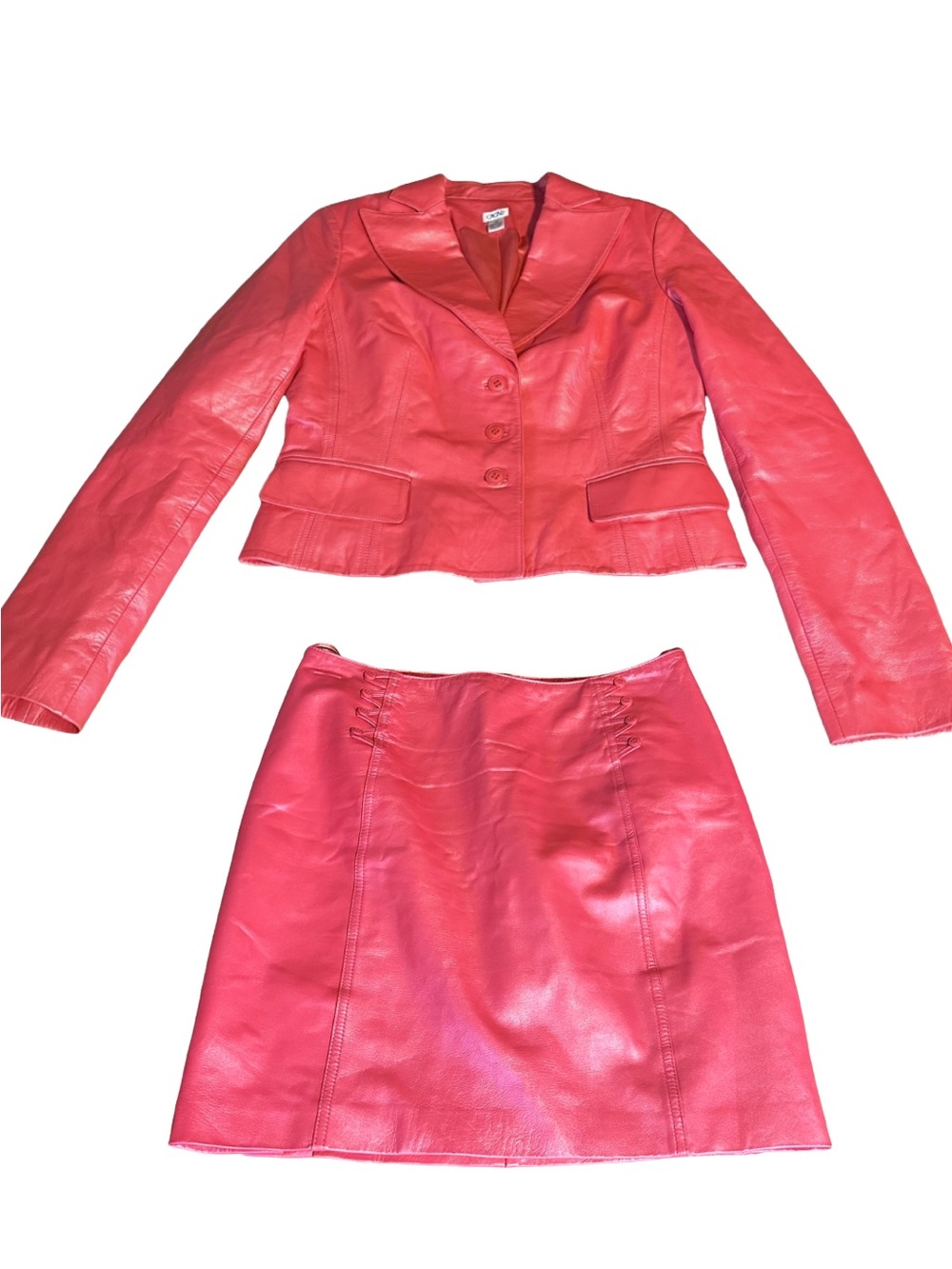 VINTAGE Y2K CACHE PINK LEATHER MINI SKIRT & BLAZER SET (10) - Picture 10 of 14